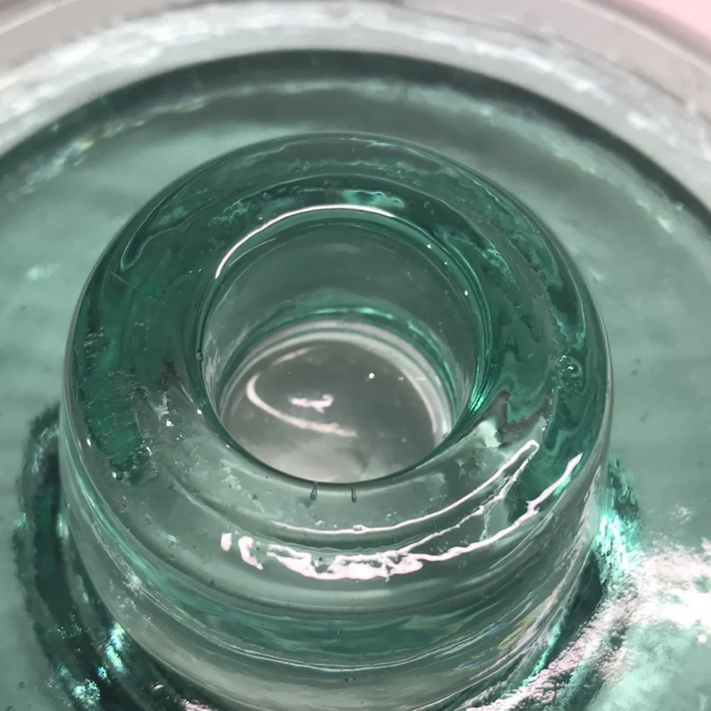 Recycled Vintage Green Glass Single Taper Candleholder - Picture 6 of 11